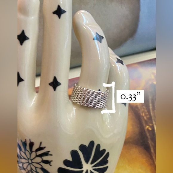 SOLD | Fine flexible chain link, chain mail ring - Picture 3 of 3